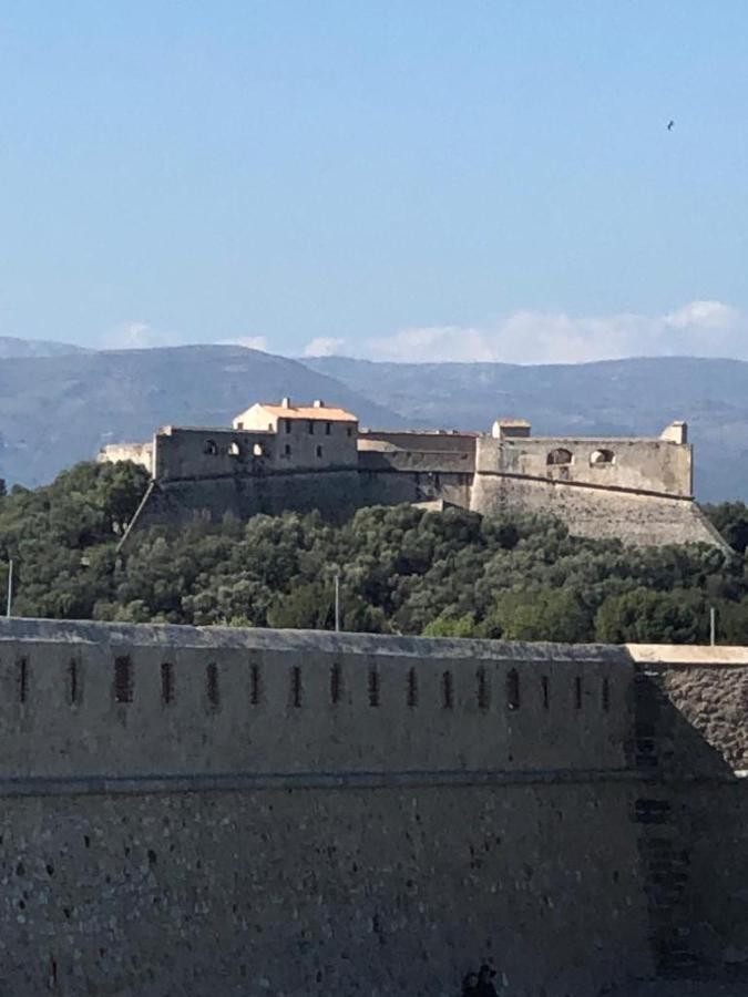 Vieil Antibes, Ravissant 2P Avec Petite Terrasseアパートメント エクステリア 写真